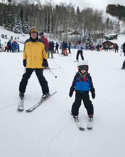 Kane_Skiing